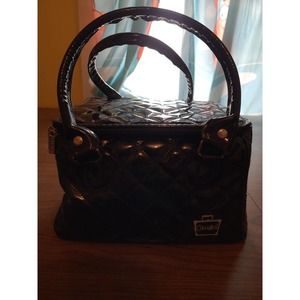 Caboodles Make Up Travel Case Quilted Black Patent 8"x6 1/2"x5 1/4"